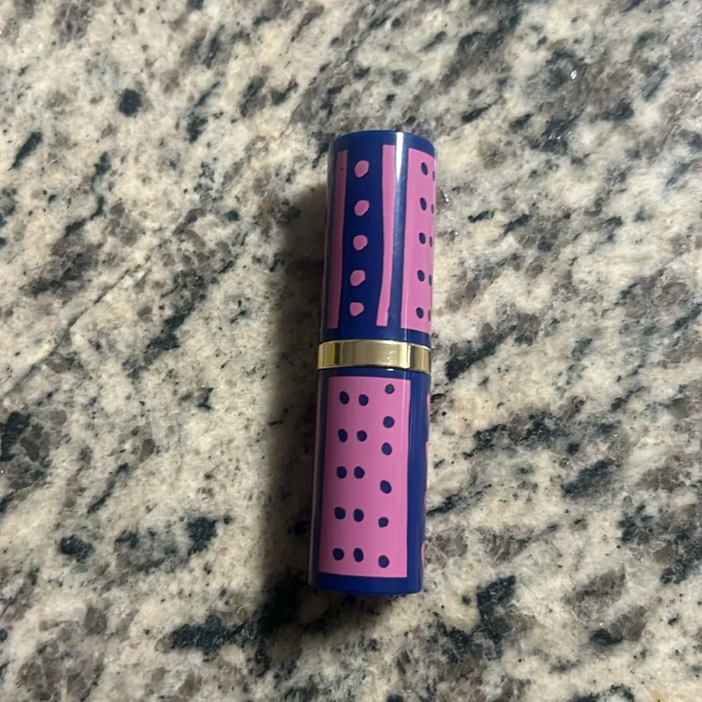 🎉 HOST PICK Estee Lauder Pure Color Lipstick #01 Crystal Baby Creme Full Size - Picture 3 of 4